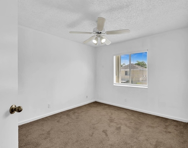 10881 Sea Hibiscus Lane - Photo Thumbnail 41
