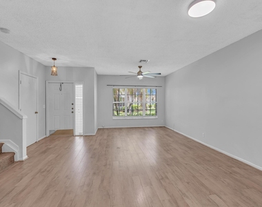 10881 Sea Hibiscus Lane - Photo Thumbnail 4