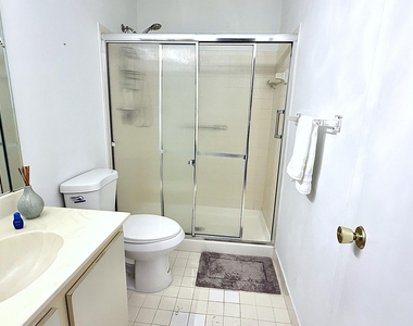 5242 Privet Place - Photo Thumbnail 22