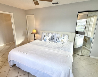 5242 Privet Place - Photo Thumbnail 20