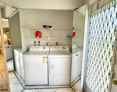 5242 Privet Place - Photo Thumbnail 31