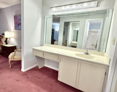 5242 Privet Place - Photo Thumbnail 27