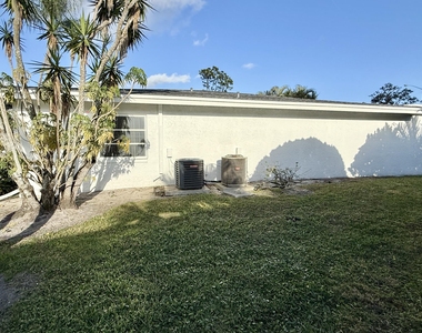 5242 Privet Place - Photo Thumbnail 43