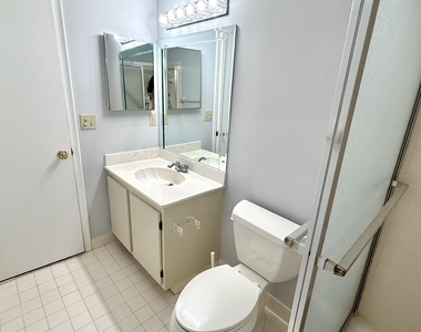 5242 Privet Place - Photo Thumbnail 33