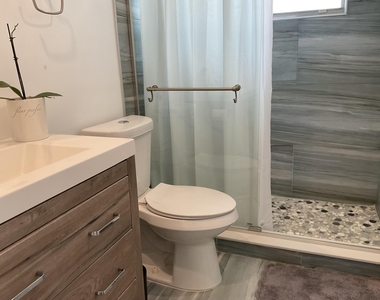 148 Waterford Way - Photo Thumbnail 11