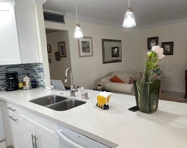 148 Waterford Way - Photo Thumbnail 2
