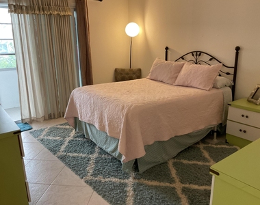 148 Waterford Way - Photo Thumbnail 8