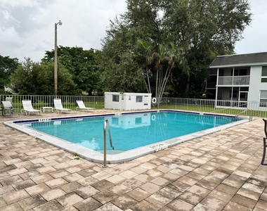 10193 N Military Trail - Photo Thumbnail 15