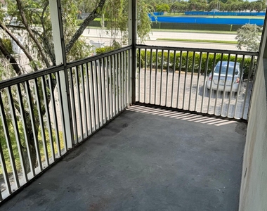 10193 N Military Trail - Photo Thumbnail 14