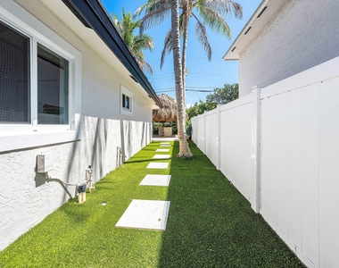 1132 Ne 3rd Avenue - Photo Thumbnail 17