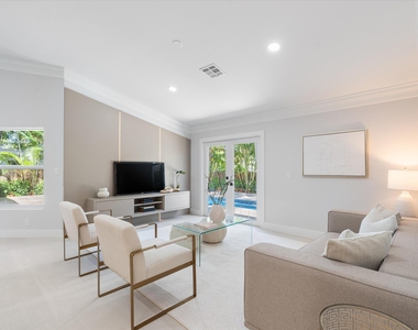 1132 Ne 3rd Avenue - Photo Thumbnail 12
