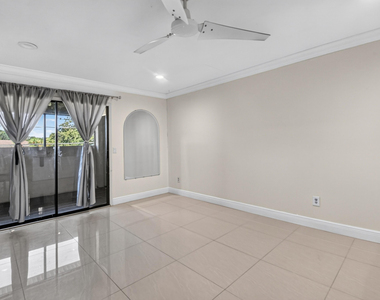 617 Ixoria Avenue - Photo Thumbnail 5