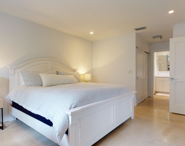 1101 Duncan Circle - Photo Thumbnail 17