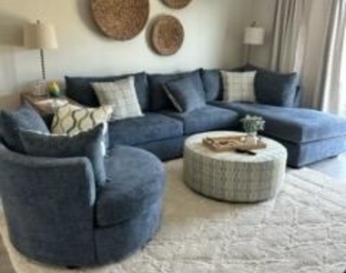 311 E Ocean Avenue - Photo Thumbnail 8