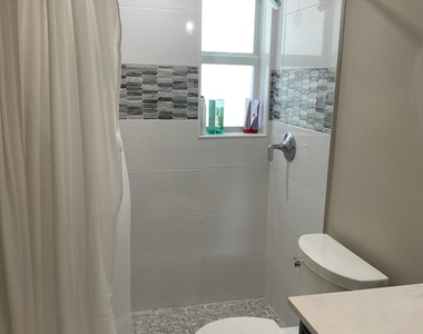 311 E Ocean Avenue - Photo Thumbnail 7