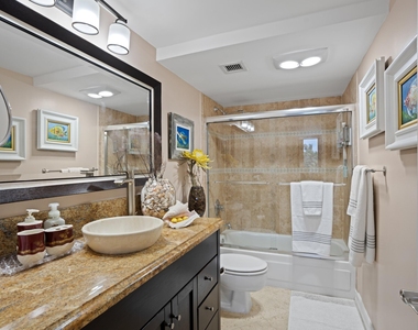 3301 S Ocean Boulevard - Photo Thumbnail 7