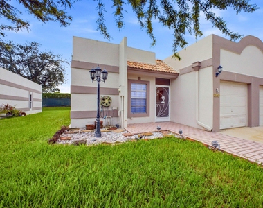 9160 Fairbanks Lane - Photo Thumbnail 3