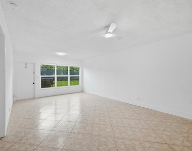 9160 Fairbanks Lane - Photo Thumbnail 20