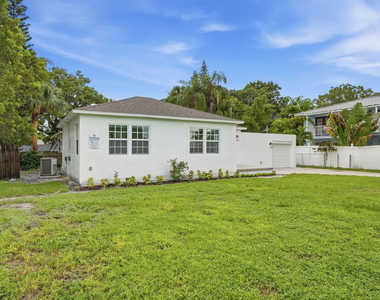 5203 N Flagler Drive - Photo Thumbnail 8