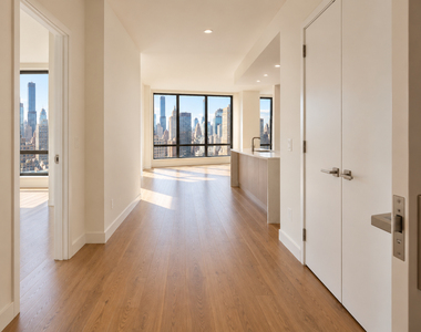 346 East 20th Street - Photo Thumbnail 1