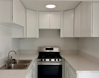 741 S Garfield - Photo Thumbnail 7