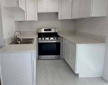 741 S Garfield - Photo Thumbnail 9