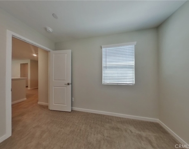 31720 Willowood Way - Photo Thumbnail 15
