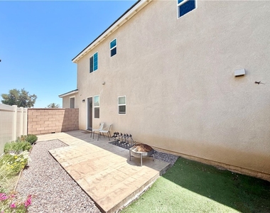 30411 Ridgecrest Avenue - Photo Thumbnail 11