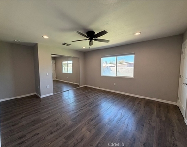 499 N 10th - Photo Thumbnail 8