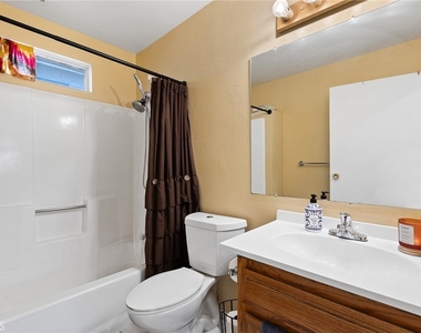 17640 Brightman Avenue - Photo Thumbnail 15