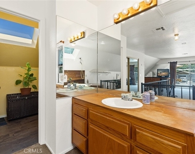 17640 Brightman Avenue - Photo Thumbnail 26