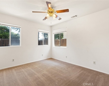 17640 Brightman Avenue - Photo Thumbnail 16