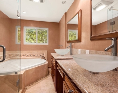 5220 Collier Place - Photo Thumbnail 21