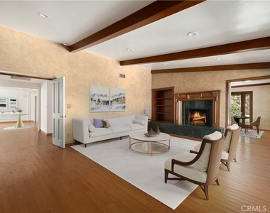 5220 Collier Place - Photo Thumbnail 12
