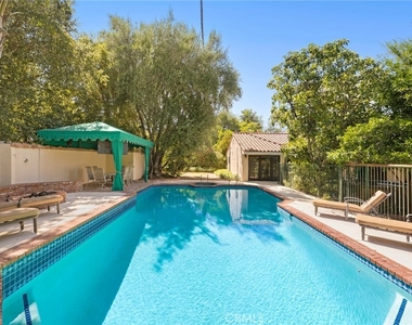 5220 Collier Place - Photo Thumbnail 27