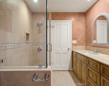 5220 Collier Place - Photo Thumbnail 19