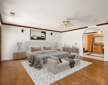 5220 Collier Place - Photo Thumbnail 14