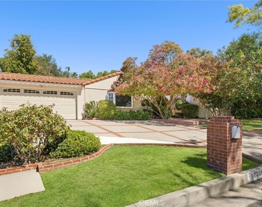 5220 Collier Place - Photo Thumbnail 1