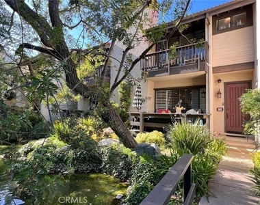 21730 Marylee Street - Photo Thumbnail 10