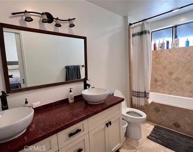 21730 Marylee Street - Photo Thumbnail 15
