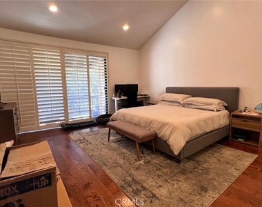21730 Marylee Street - Photo Thumbnail 13