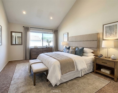1143 Tivoli Lane - Photo Thumbnail 9