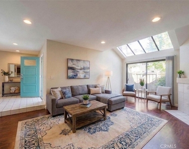 1143 Tivoli Lane - Photo Thumbnail 2