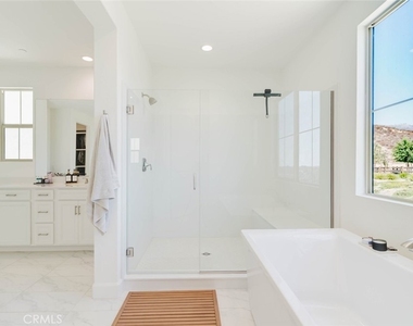 11716 Canoga Avenue - Photo Thumbnail 50