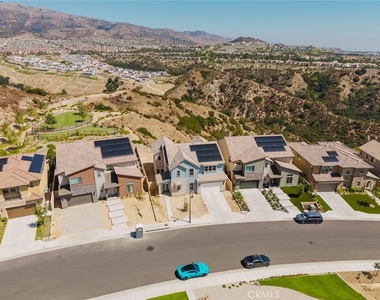 11716 Canoga Avenue - Photo Thumbnail 3