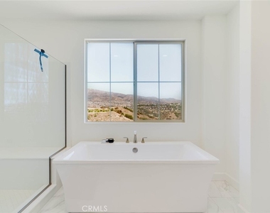 11716 Canoga Avenue - Photo Thumbnail 48