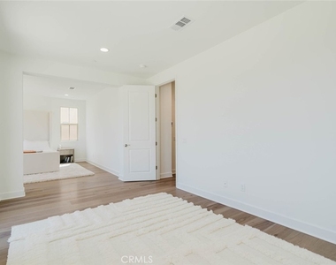 11716 Canoga Avenue - Photo Thumbnail 42