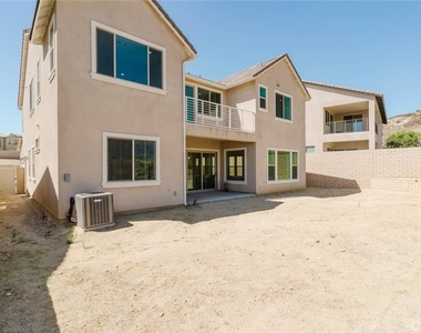 11716 Canoga Avenue - Photo Thumbnail 59