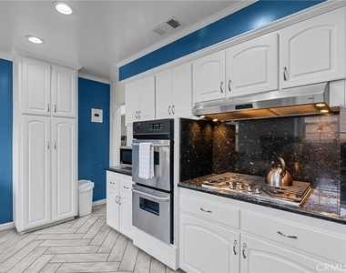 2449 23rd Street - Photo Thumbnail 9