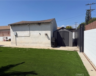 2449 23rd Street - Photo Thumbnail 27